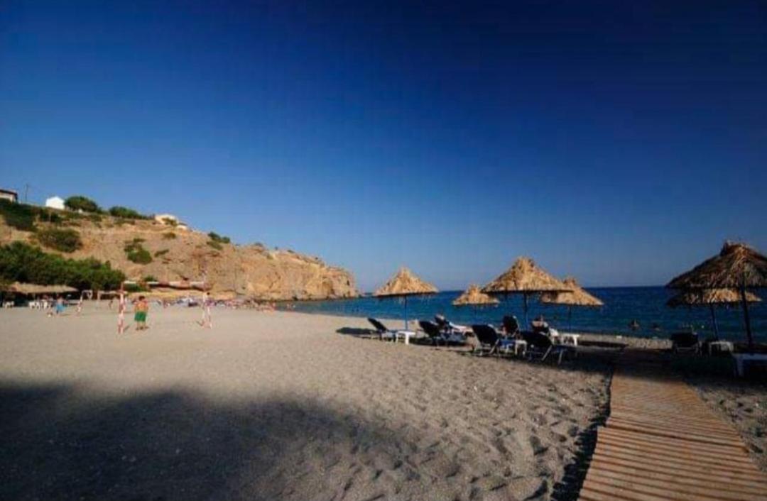 Achlia Beach Apartments 3 Ierápetra Екстериор снимка